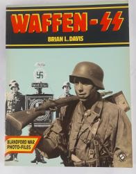 Billede af bogen Waffen-SS