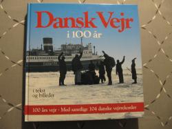 Billede af bogen Dansk vejr i 100 år