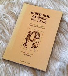 Billede af bogen Börnerim, remser og lege