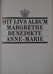 Billede af bogen Audiens: Frederik R: Mit livs album - Margrethe, Benedikte, Anne-Marie