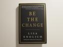 Billede af bogen Be the Change