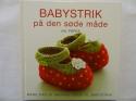 Billede af bogen BABYSTRIK på den søde måde - Mere end 20 skønne idéer til babystrik
