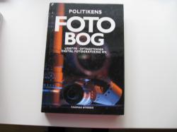 Billede af bogen Politikens Fotobog.