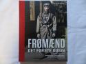Billede af bogen FRØMÆND - Det første dusin - En billedfortælling om dannelsen af Frømandskorpset, Danmarks første eliteenhed