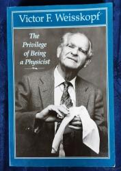 Billede af bogen The Privilege of Being a Physicist