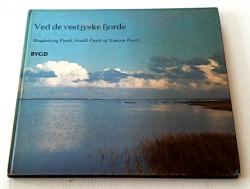 Billede af bogen Ved de vestjyske fjorde