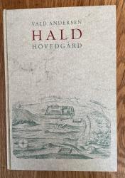 Billede af bogen Hald Hovedgård 1435-1975