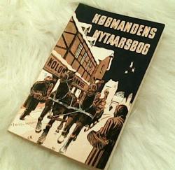 Billede af bogen Købmandens Nytaarsbog 1971